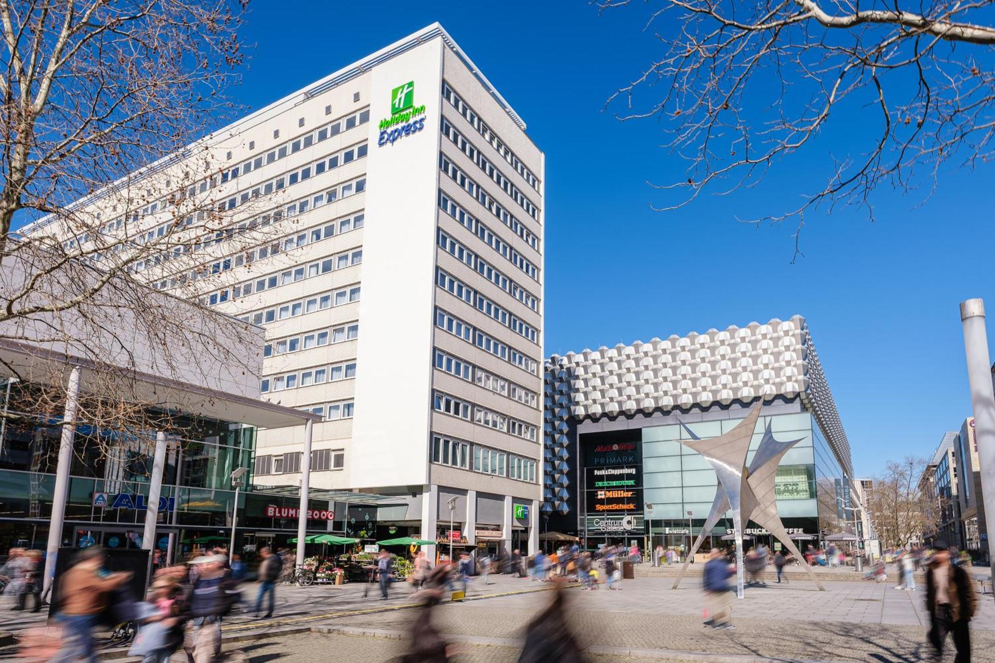 Holiday Inn Express Dresden Zentrum By Ihg Exterior photo